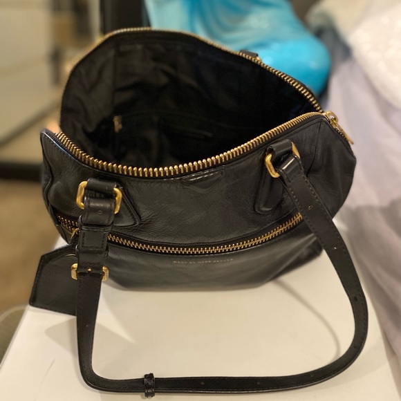 Marc Jacobs, black leather bag. Buy one get one free, see description - Picture 5 of 5